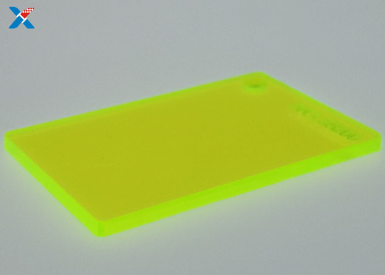 Wytłaczane panele z pleksiglasu 4x8 z pleksiglasu, fluorescencyjne, zielone, akrylowe